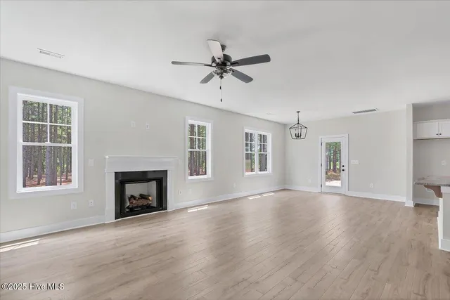 $419,900 | 158 Spring Meadows Drive, Aberdeen, NC 28315