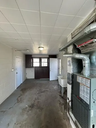 $1,500 | 35306 Glen Street, Westland, MI 48186