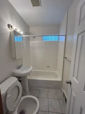 $1,500 | 35306 Glen Street, Westland, MI 48186