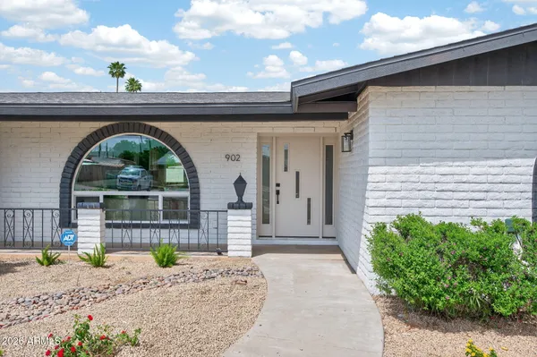 $589,995 | 902 East 10th Place, Mesa, AZ 85203