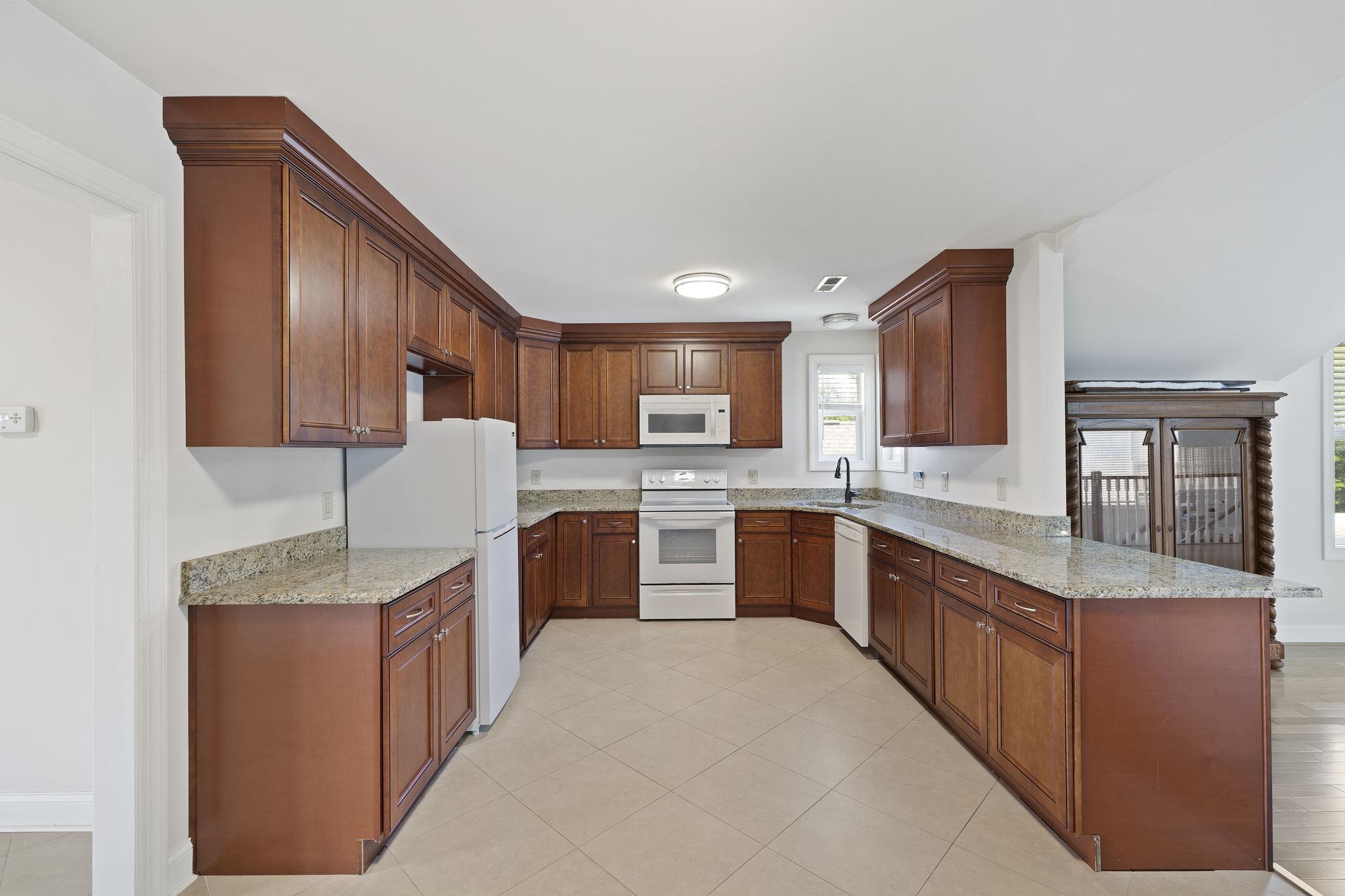 6735 Highway 357 Campobello, SC 29322 - Photo 36 of 50