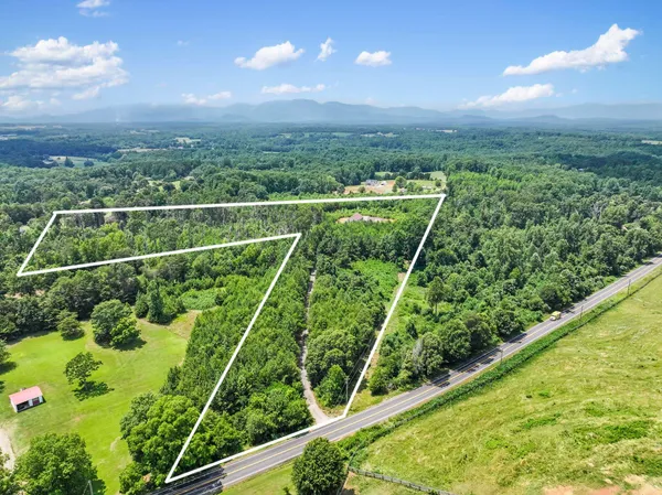 $1,389,999 | 6735 Highway 357, Campobello, SC 29322