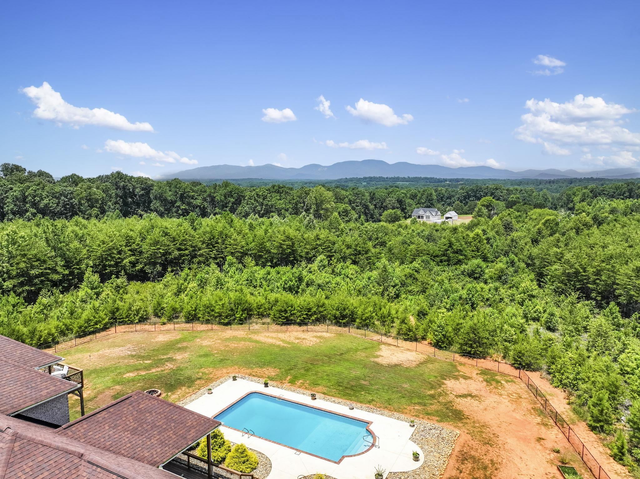 6735 Highway 357 Campobello, SC 29322 - Photo 44 of 50