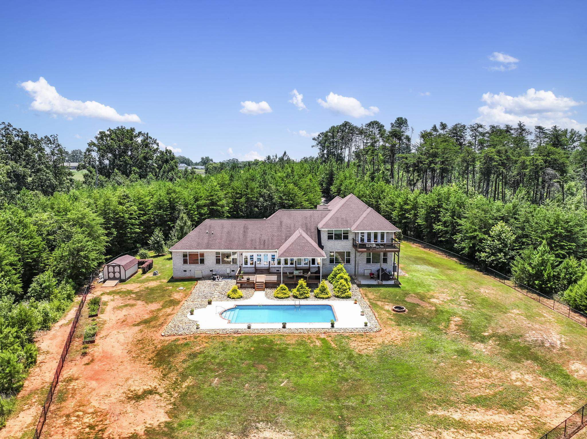 6735 Highway 357 Campobello, SC 29322 - Photo 45 of 50
