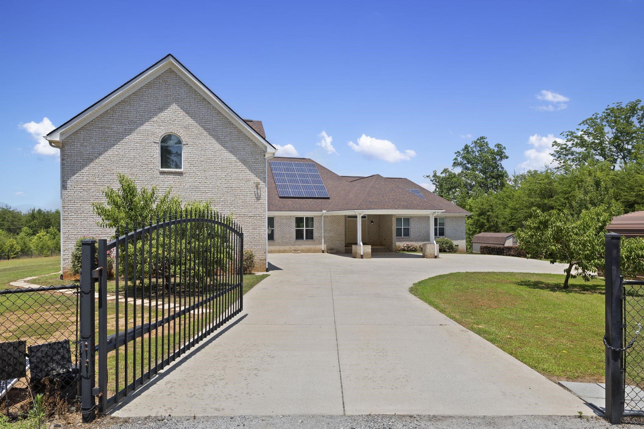 6735 Highway 357 Campobello, SC 29322 - Photo 6 of 50