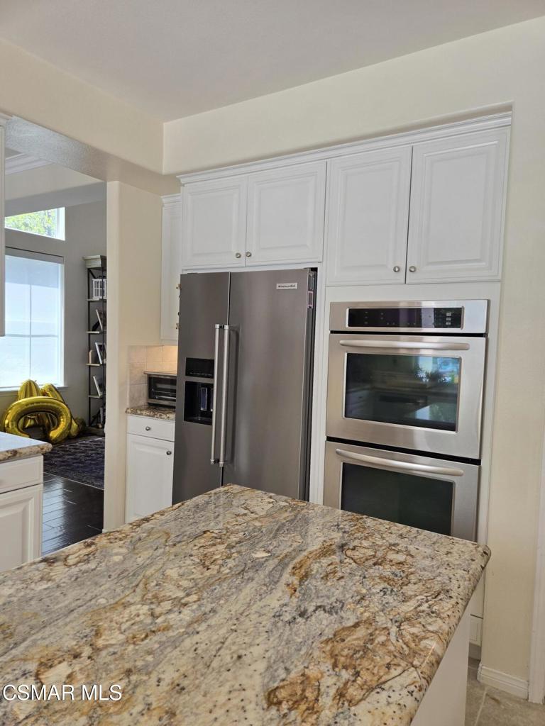 6364 Deerbrook Road Oak Park, CA 91377 - Photo 7 of 22