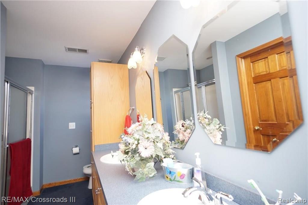 41860 Willow Road New Boston, MI 48164 - Photo 29 of 68 Gallery Image 29