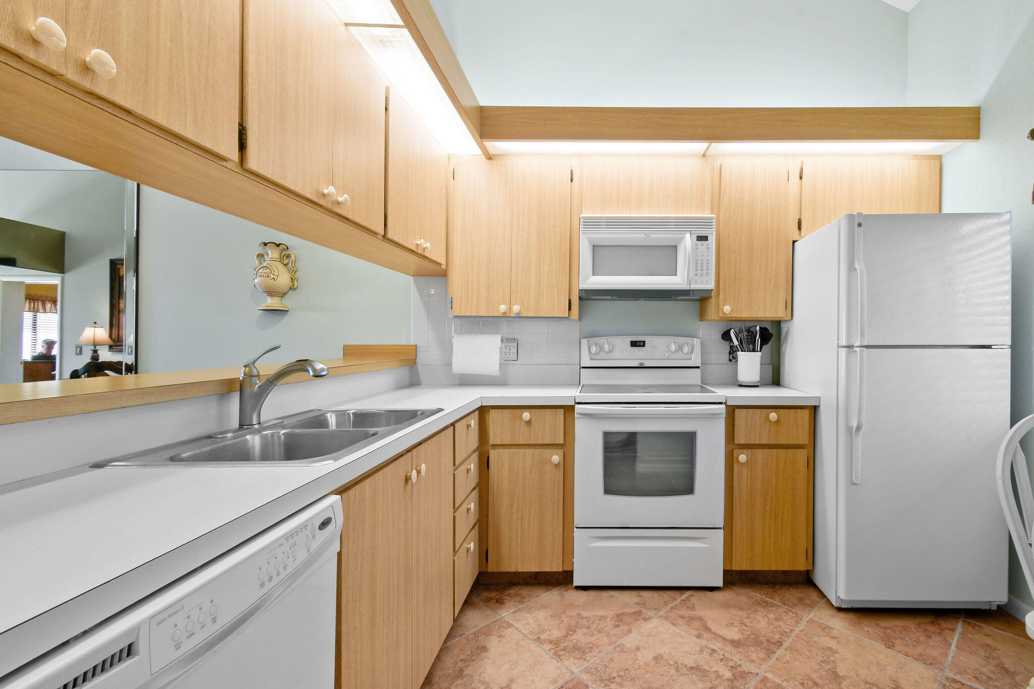 1601 Marina Isle Way, Unit 505 Jupiter, FL 33477 - Photo 11 of 29 1601MarinaIsleWay#505-Part2(9)