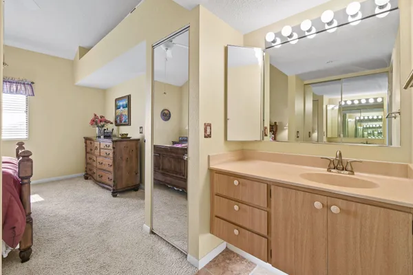 $489,000 | 1601 Marina Isle Way, Unit 505, Jupiter, FL 33477