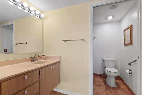 $489,000 | 1601 Marina Isle Way, Unit 505, Jupiter, FL 33477