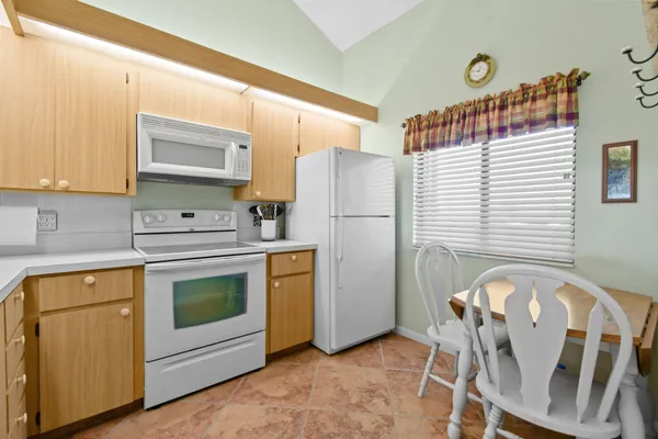 $489,000 | 1601 Marina Isle Way, Unit 505, Jupiter, FL 33477