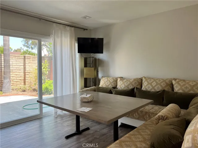 $5,500 | 1 Hopkins Street, Irvine, CA 92612