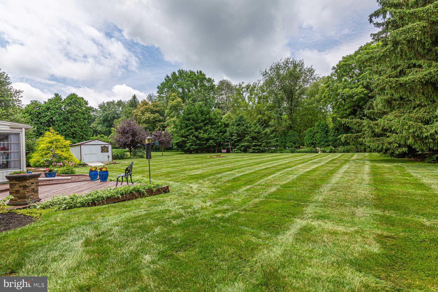 30 Quartz Mill Road Newark, DE 19711 - Photo 41 of 45 Back yard