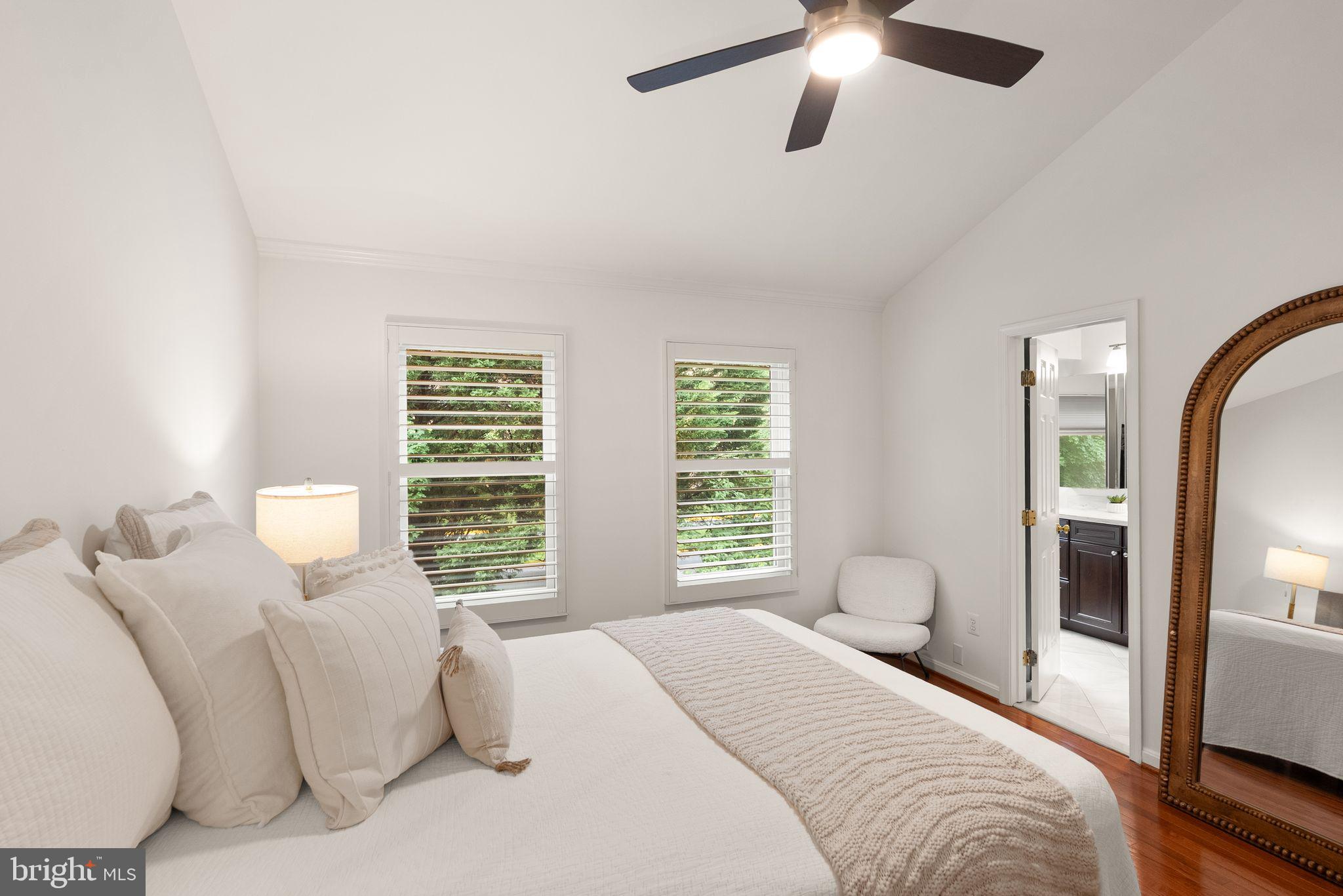 12056 Edgemere Circle Reston, VA 20190 - Photo 34 of 64
