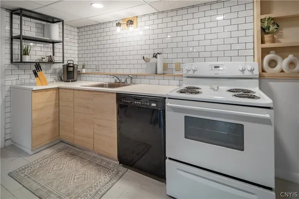 $635,000 | 163 Ridge Road, Lansing, NY 14882