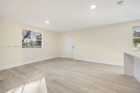$825,000 | Allapattah, Miami, FL 33142