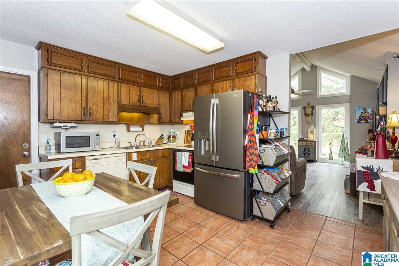 106 11th Street Northwest Alabaster, AL 35007 - Photo 23 of 39