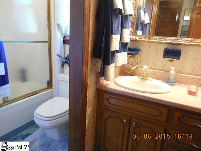 3446 Greenpond Road Gray Court, SC 29645 - Photo 12 of 26