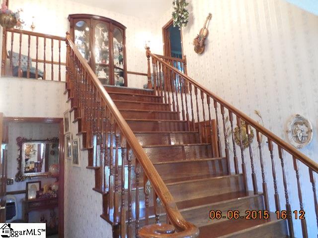 3446 Greenpond Road Gray Court, SC 29645 - Photo 7 of 26