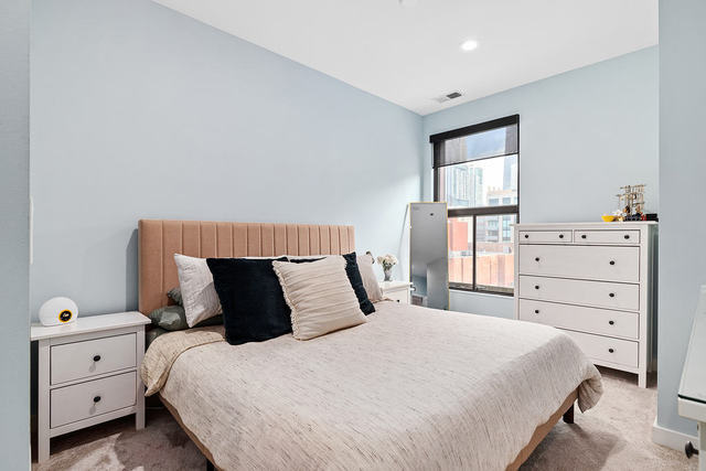 Undisclosed Address Chicago, IL 60654 - Photo 12 of 23