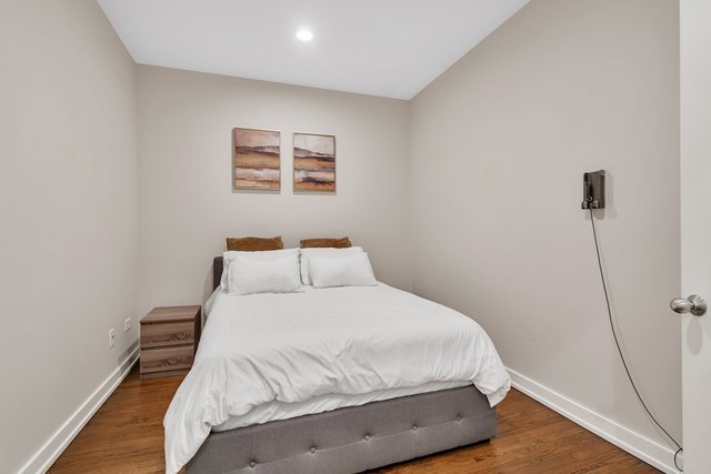 Undisclosed Address Chicago, IL 60654 - Photo 16 of 23