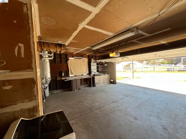 a view of a storage & utility room