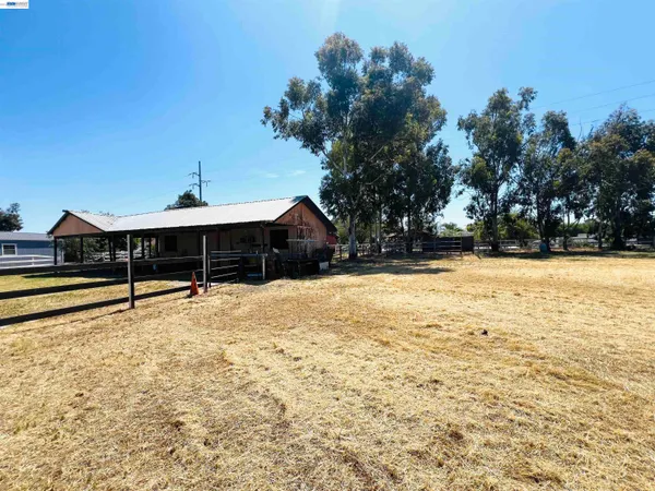 $938,800 | 4150 Rocky Point Court, Tracy, CA 95304
