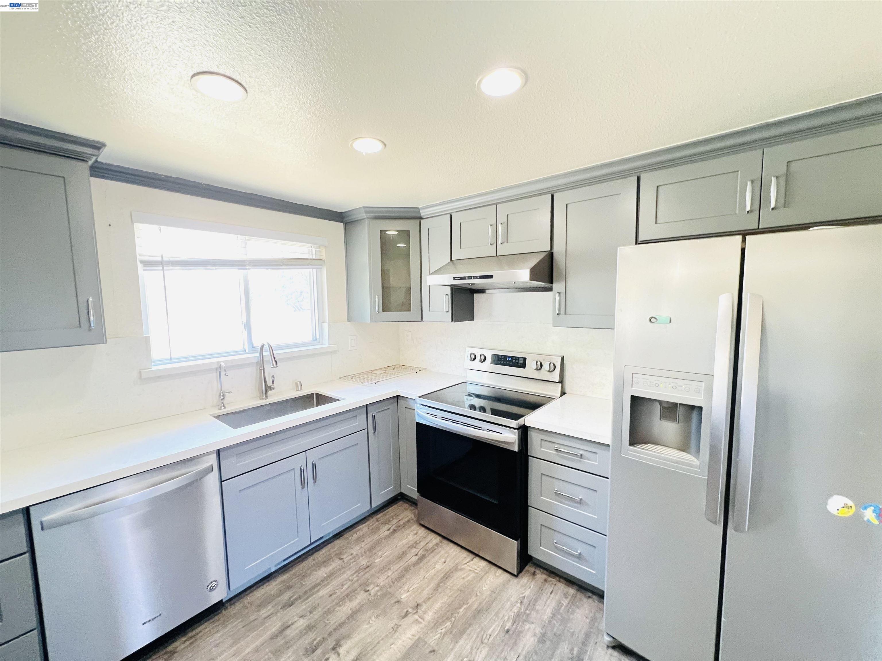4150 Rocky Point Court Tracy, CA 95304 - Photo 7 of 32