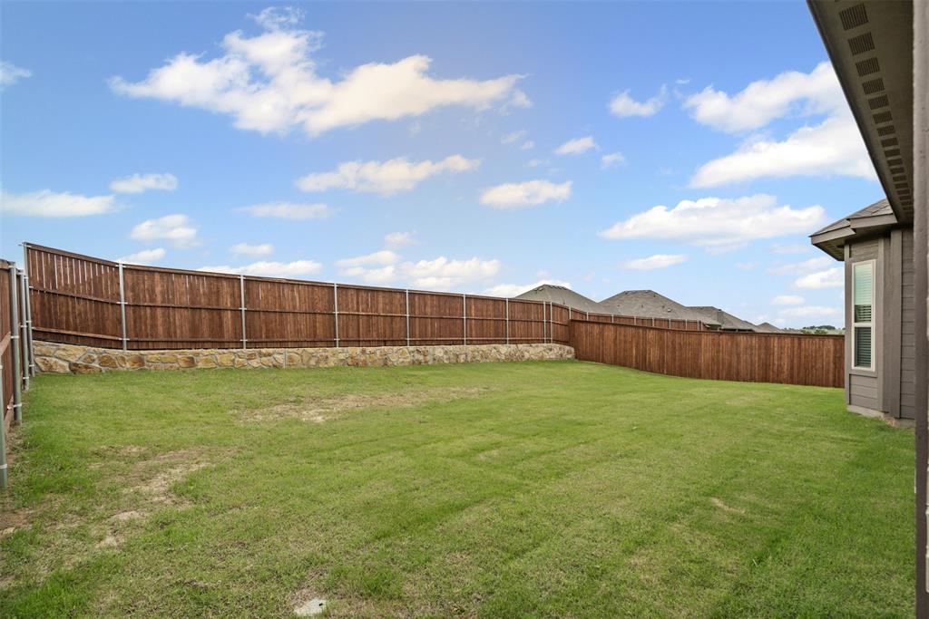 220 Shepards Street Godley, TX 76044 - Photo 31 of 37