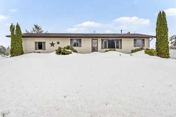 $240,000 | 301 Ragen-Bogen Drive, Gaylord, MI 49735