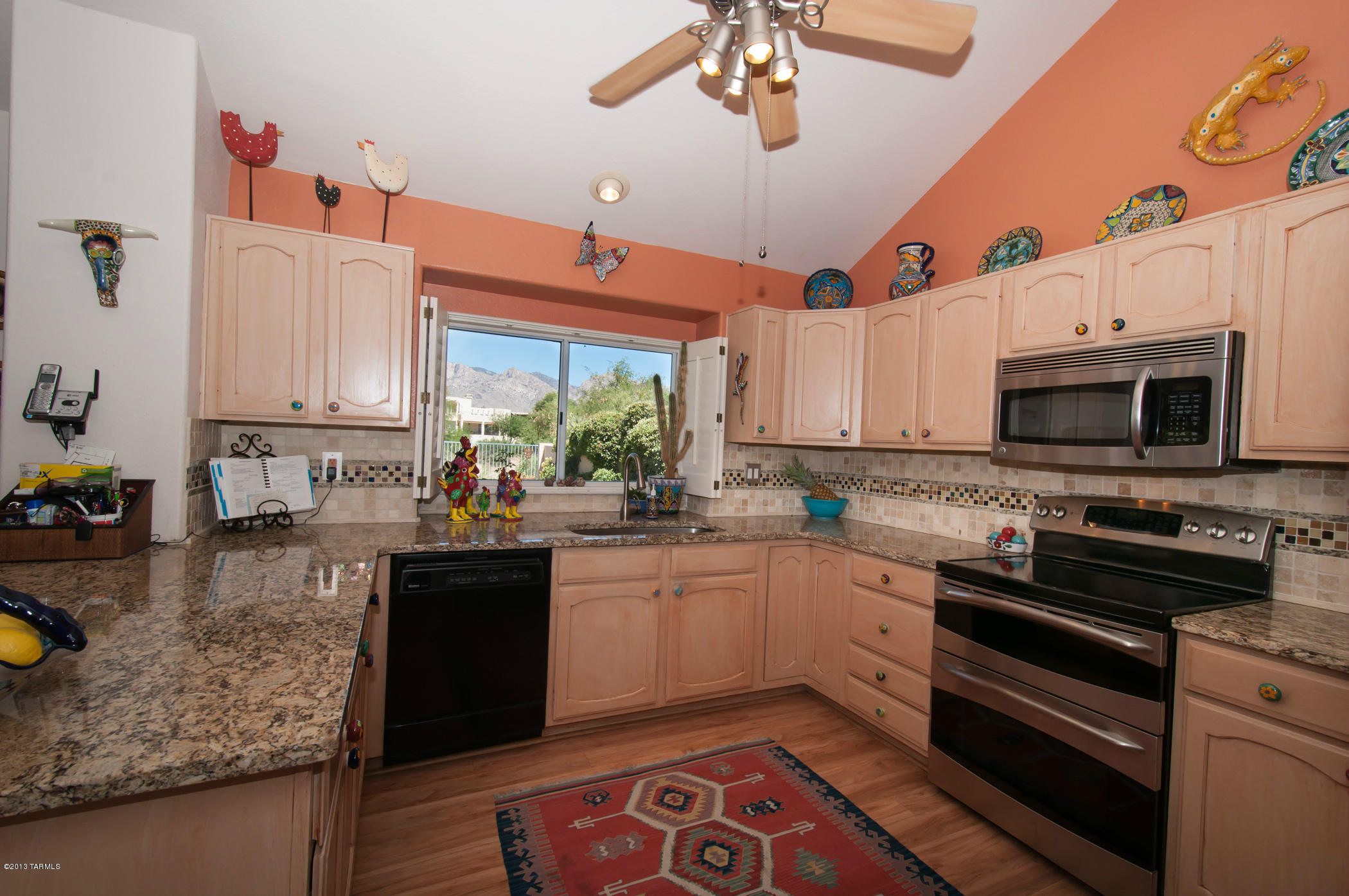 10750 North Ridgewind Court Tucson, AZ 85737 - Photo 8 of 24