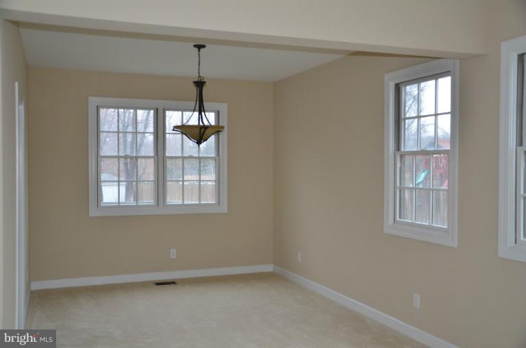 13300 Braddock Road Clifton, VA 20124 - Photo 22 of 28 Interior (General)