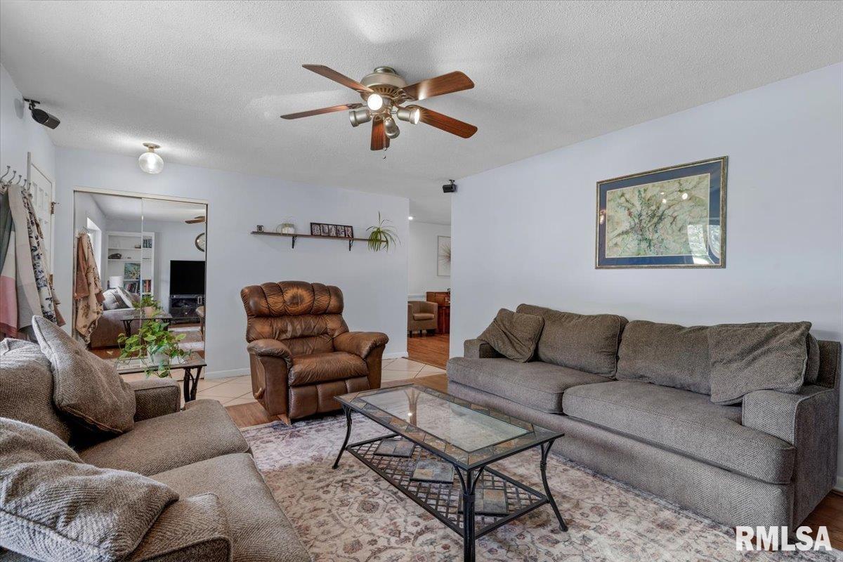 11 Lansing Drive Springfield, IL 62703 - Photo 9 of 39
