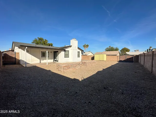$2,000 | 10421 West Puget Avenue, Peoria, AZ 85345