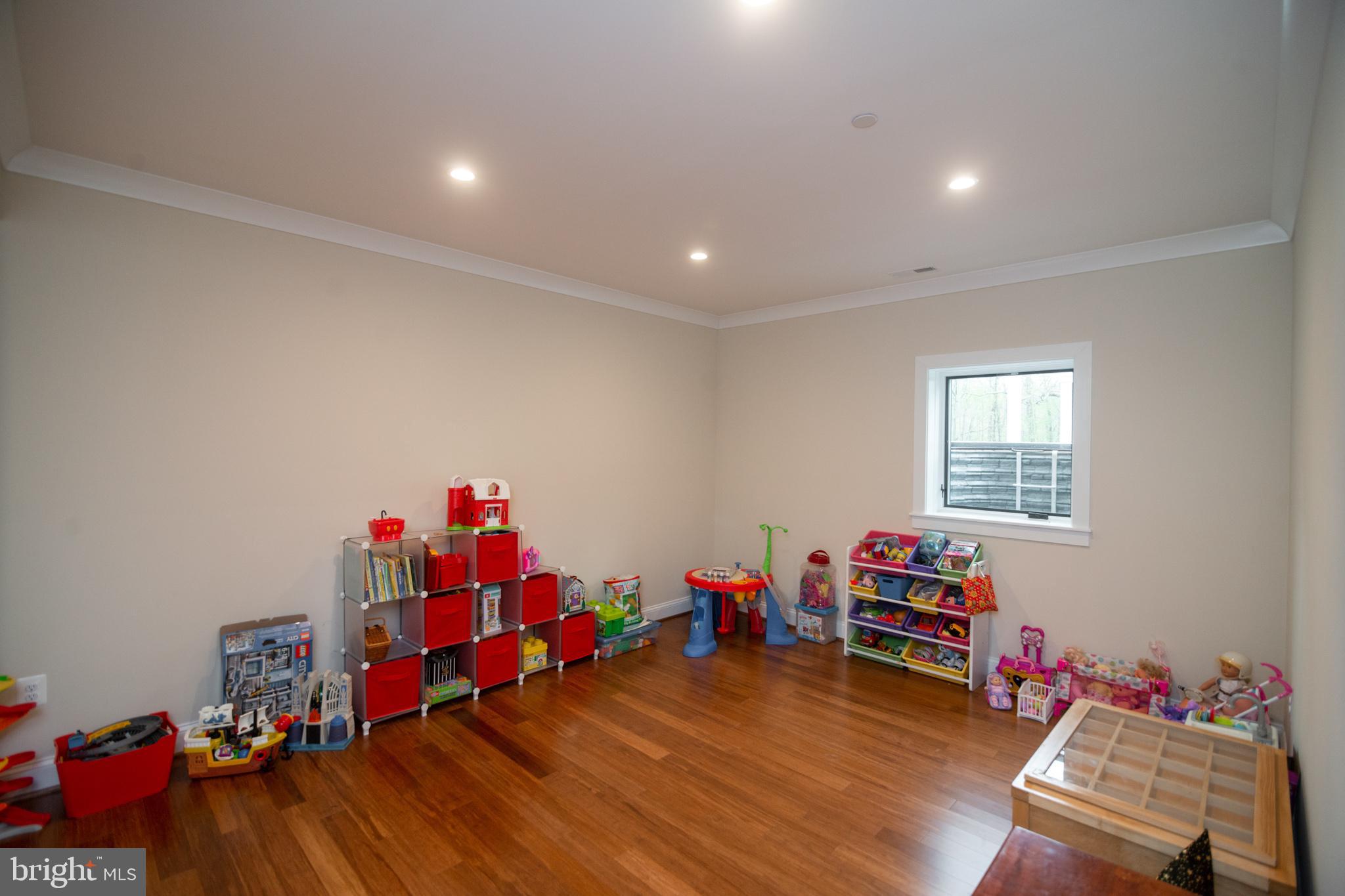 20900 Big Woods Road Dickerson, MD 20842 - Photo 33 of 40 Potential sixth bedroom/ media or hobby room