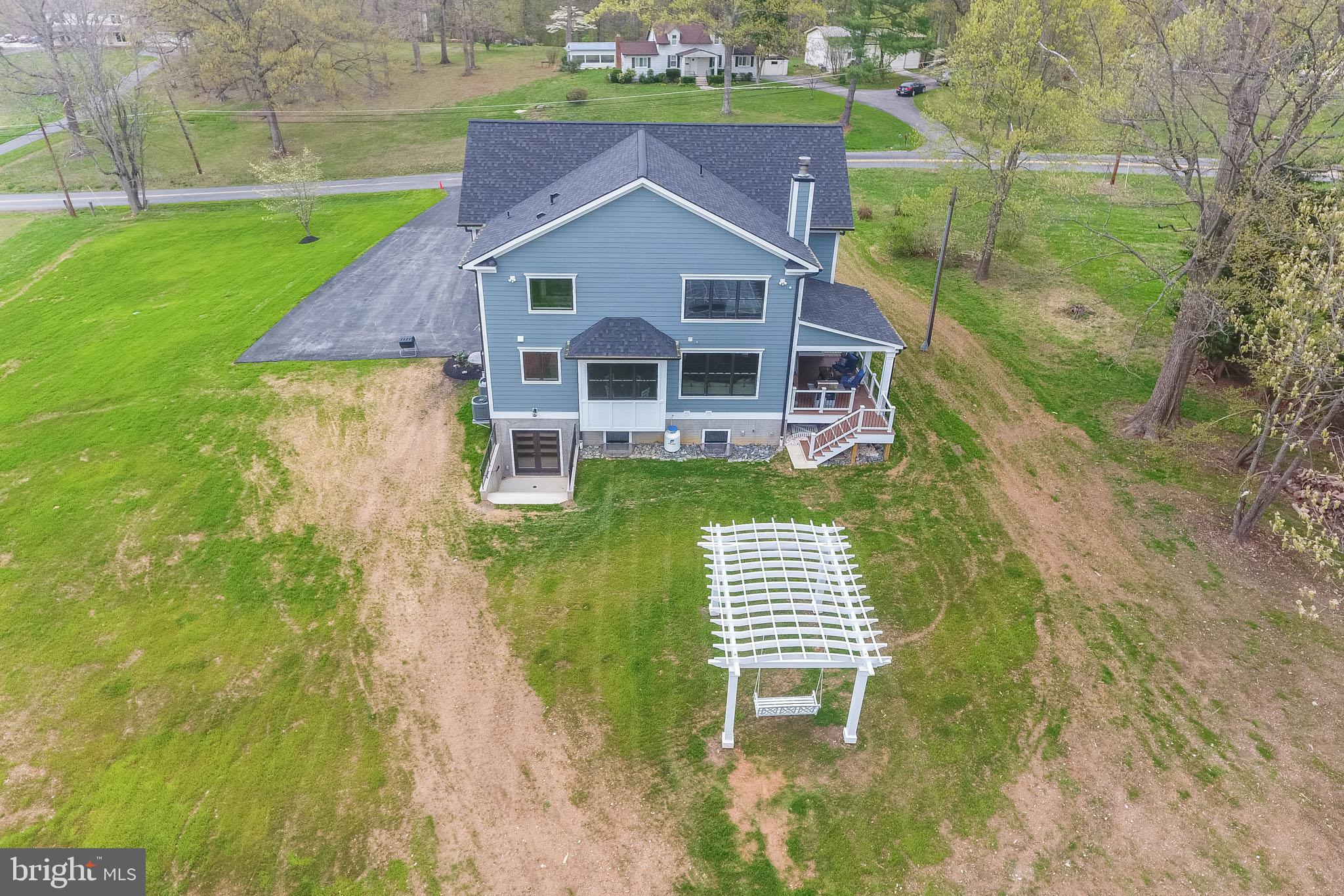 20900 Big Woods Road Dickerson, MD 20842 - Photo 36 of 40