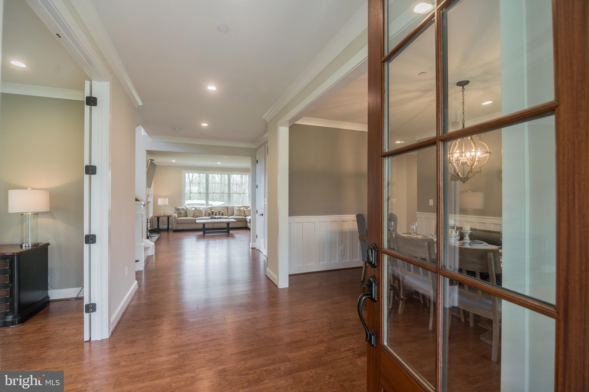 20900 Big Woods Road Dickerson, MD 20842 - Photo 7 of 40 Welcome home!