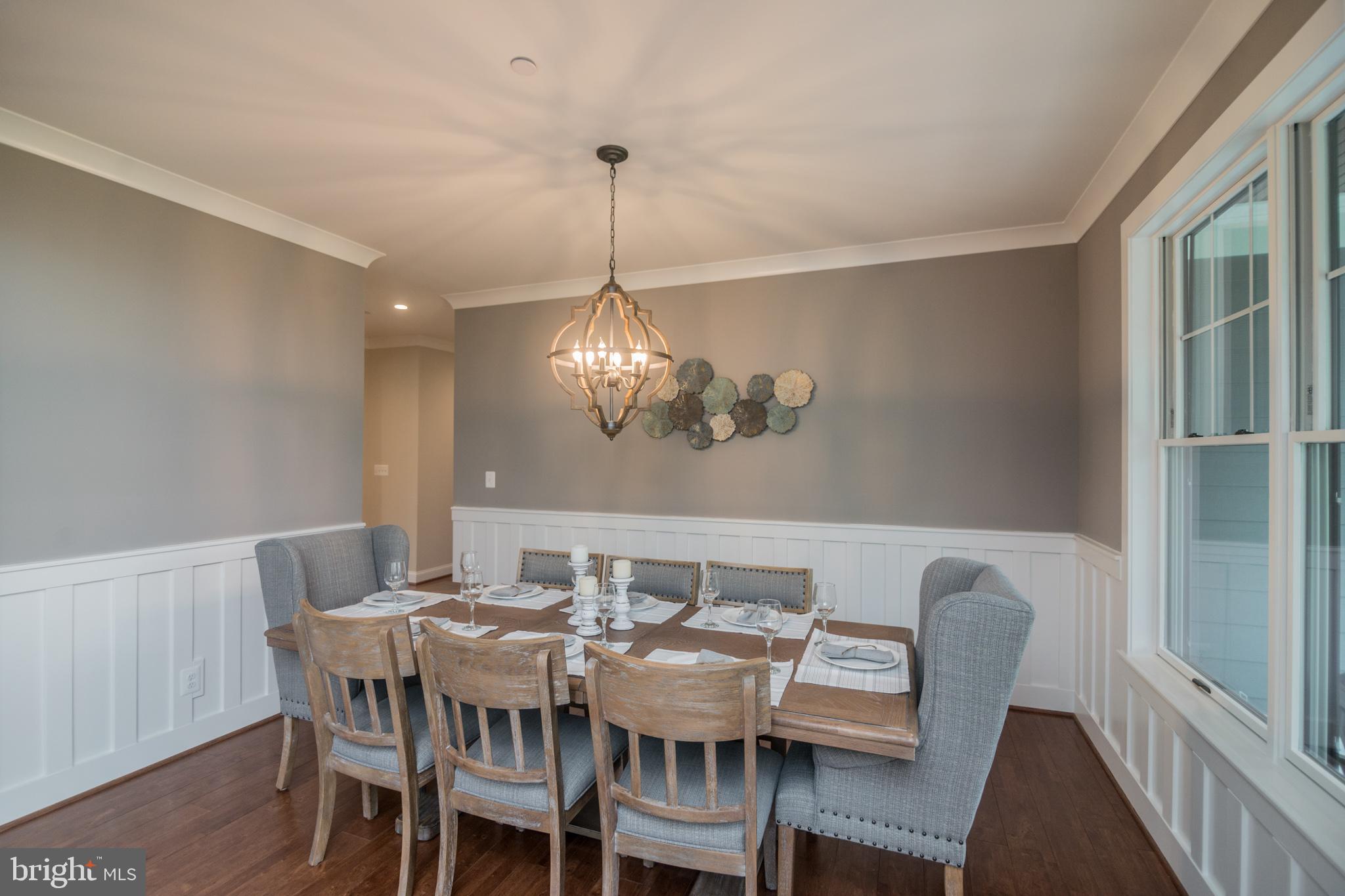 20900 Big Woods Road Dickerson, MD 20842 - Photo 8 of 40 Dining room