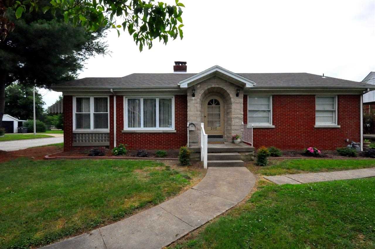 2117 Vogel Road Evansville, IN 47711 - Photo 1 of 17 Gallery Image 1