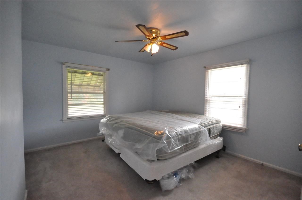 2117 Vogel Road Evansville, IN 47711 - Photo 12 of 17 Gallery Image 12