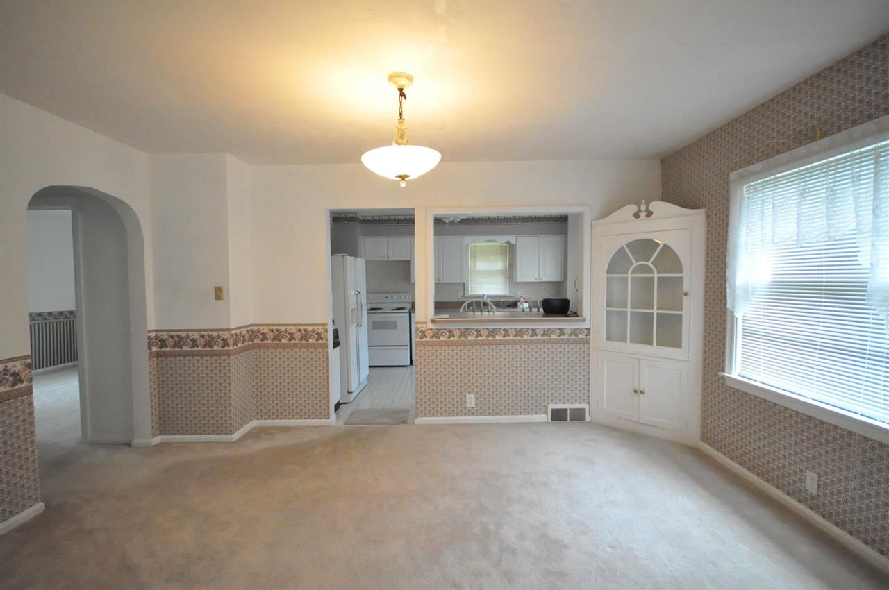 2117 Vogel Road Evansville, IN 47711 - Photo 9 of 17 Gallery Image 9