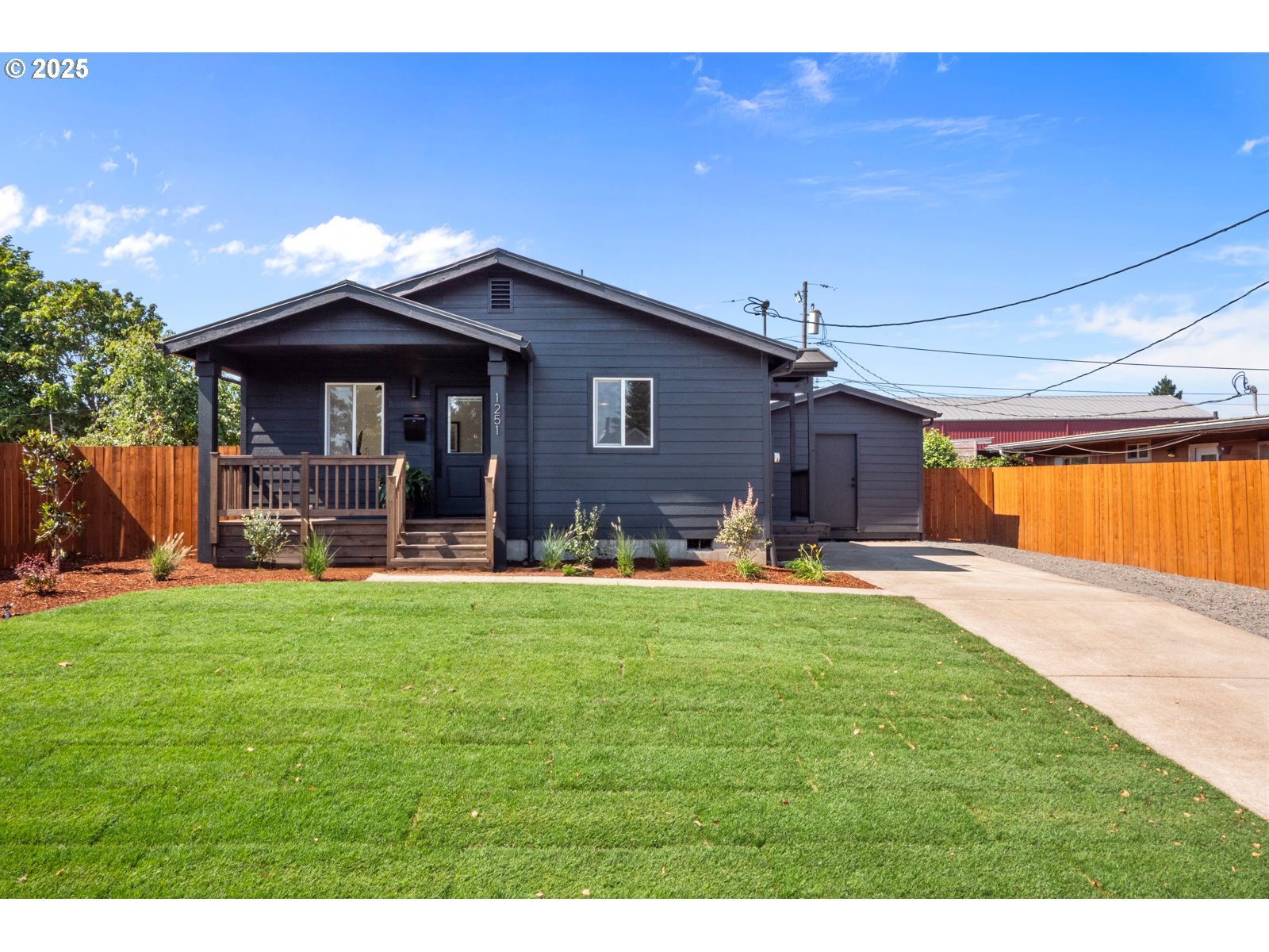 1251 Southwest Oregon Avenue Dallas, OR 97338 - Photo 1 of 31 Gallery Image 1