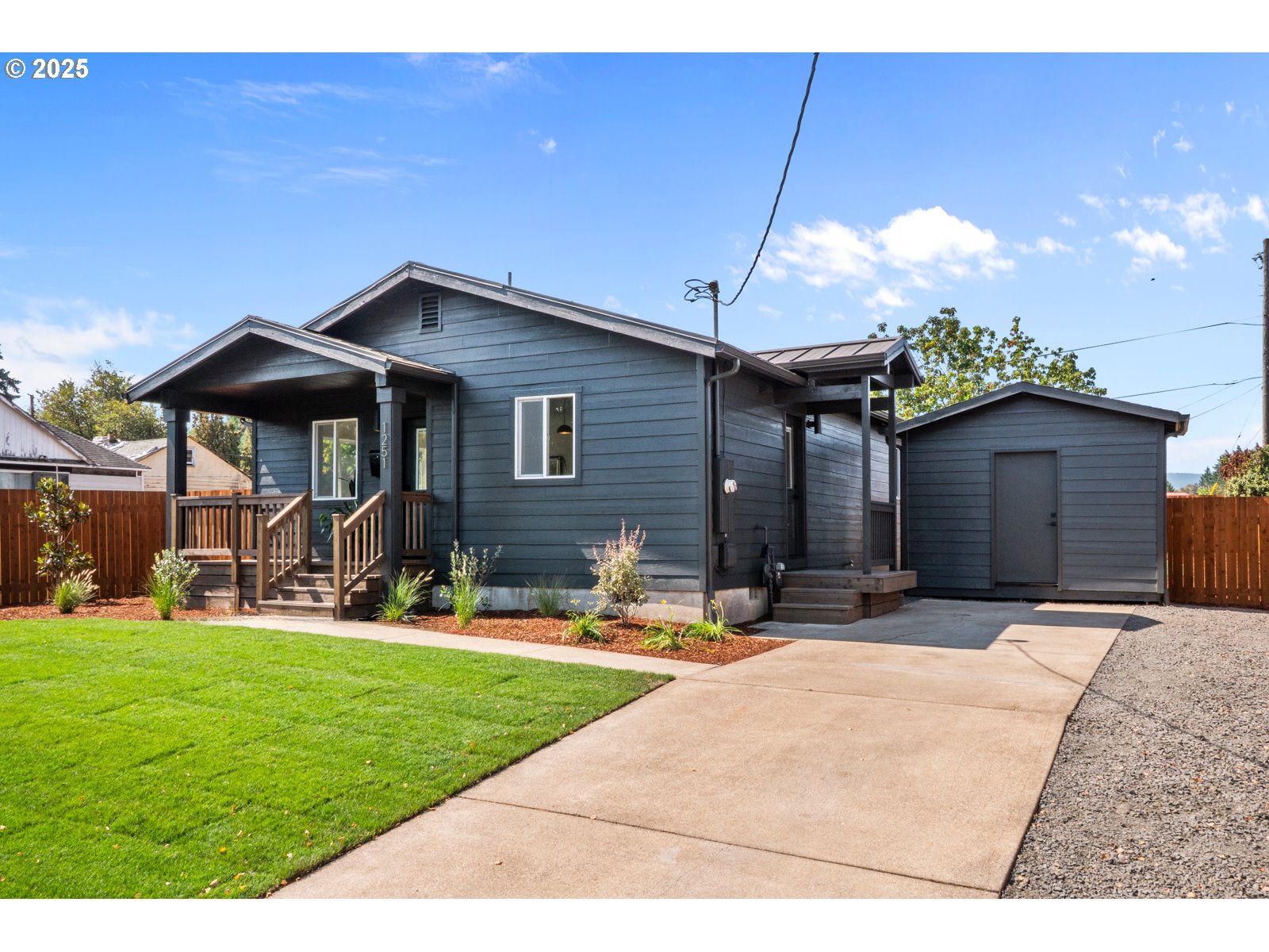 1251 Southwest Oregon Avenue Dallas, OR 97338 - Photo 30 of 31 Gallery Image 30