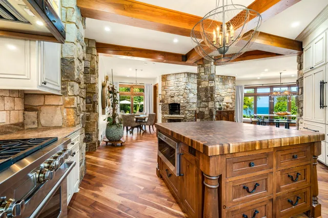 $6,250,000 | 5707 Bay Shore Drive, Sturgeon Bay, WI 54235