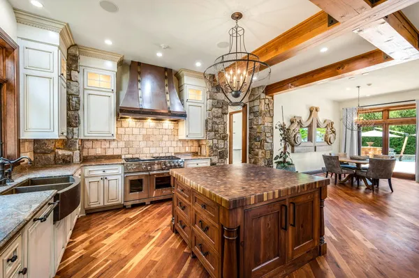$6,250,000 | 5707 Bay Shore Drive, Sturgeon Bay, WI 54235