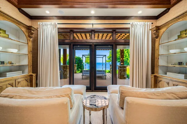 $6,250,000 | 5707 Bay Shore Drive, Sturgeon Bay, WI 54235