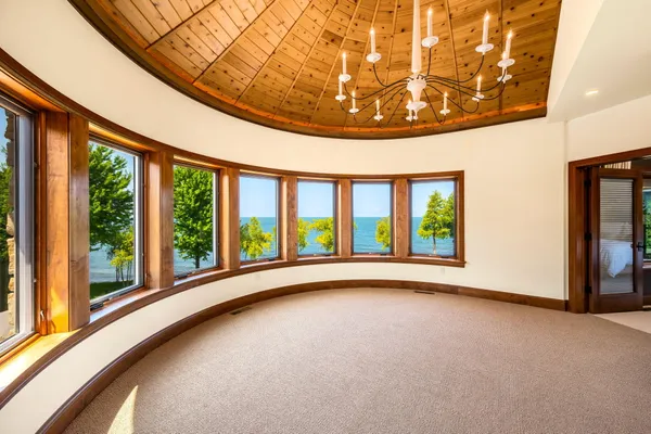 $6,250,000 | 5707 Bay Shore Drive, Sturgeon Bay, WI 54235