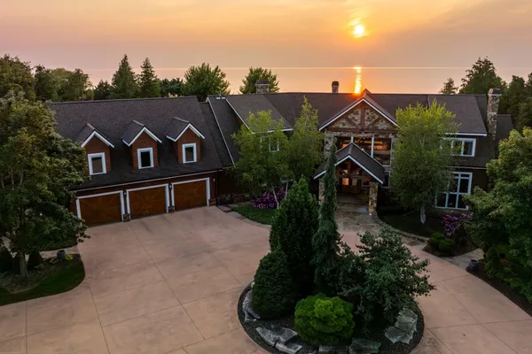 $6,250,000 | 5707 Bay Shore Drive, Sturgeon Bay, WI 54235