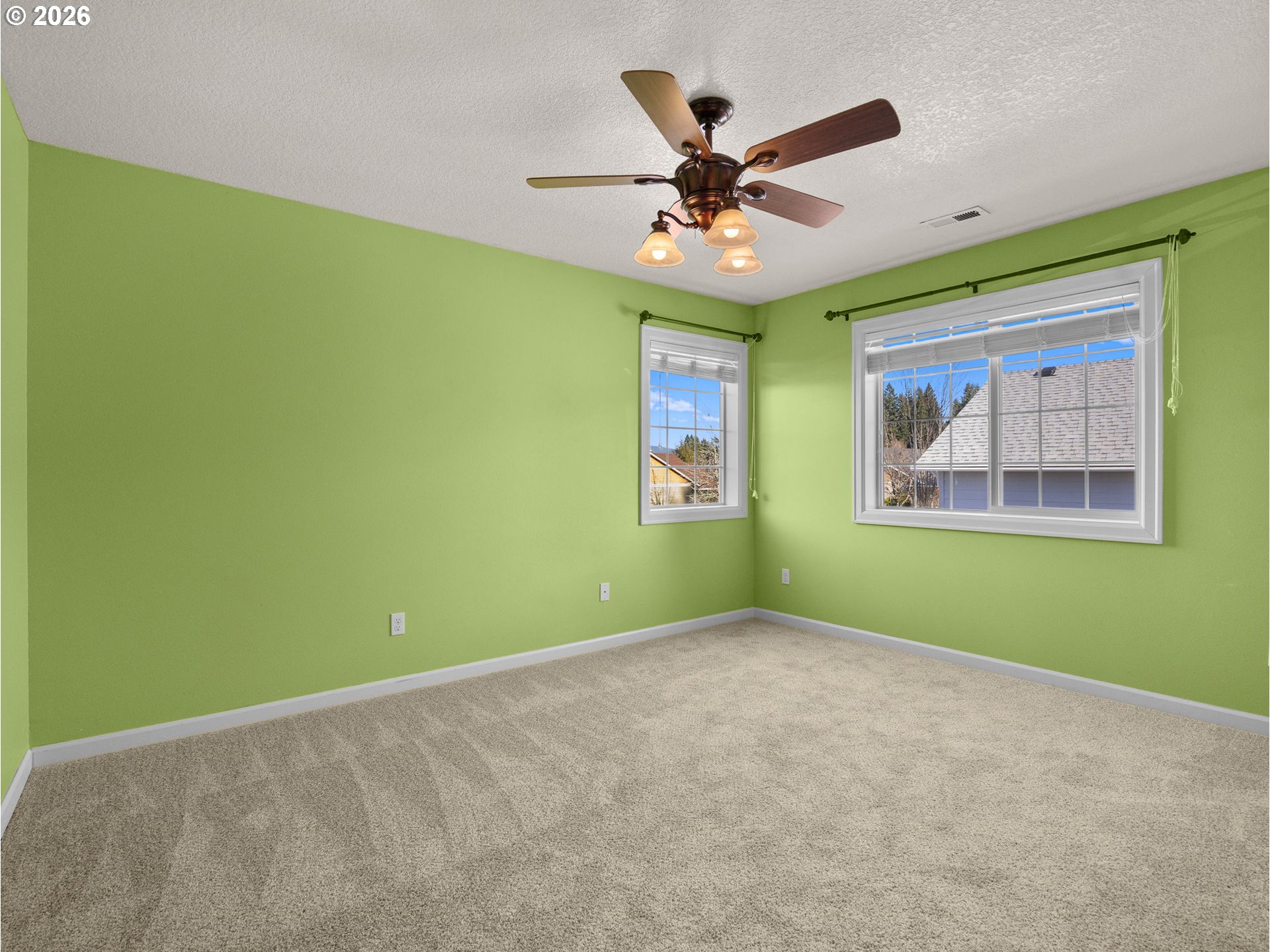 40192 Laurel Street Sandy, OR 97055 - Photo 26 of 37 a view of an empty room with window and fan