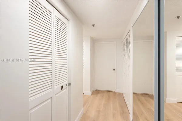 $8,500 | 251 Crandon Boulevard, Unit 141, Key Biscayne, FL 33149